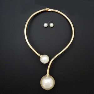 Gold S Choker with 2 Large Cream Pearls Necklace